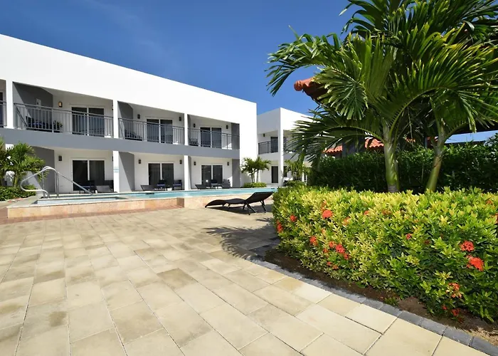Arena Condos Aruba - Few Steps From Eagle Beach! Palm Beach