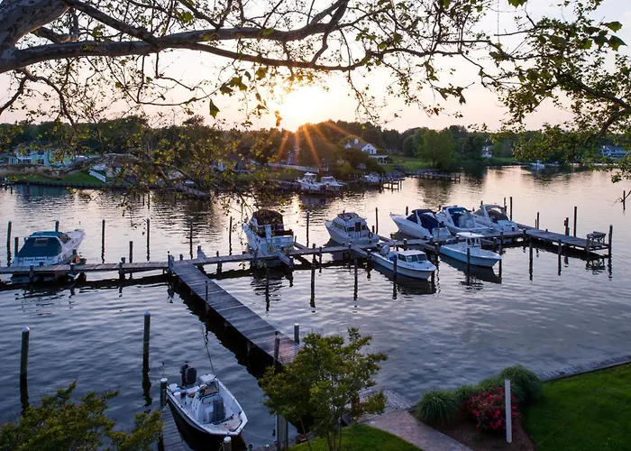 Anchored Inn At Hidden Harbor Deale
