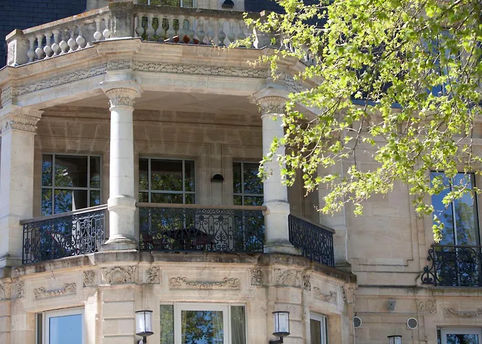 Château Grattequina Hôtel