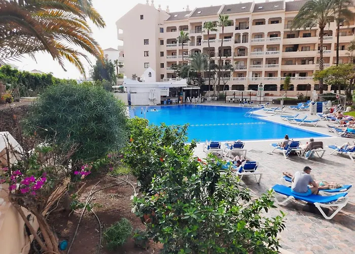 Aparthotel Castle Harbour Los Cristianos 