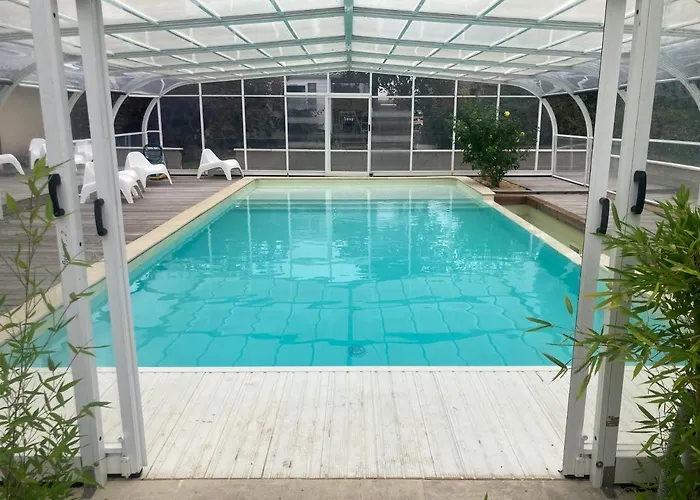 Les Pierres D'aurèle Chambres d'Hôtes Saint-Georges-sur-Cher