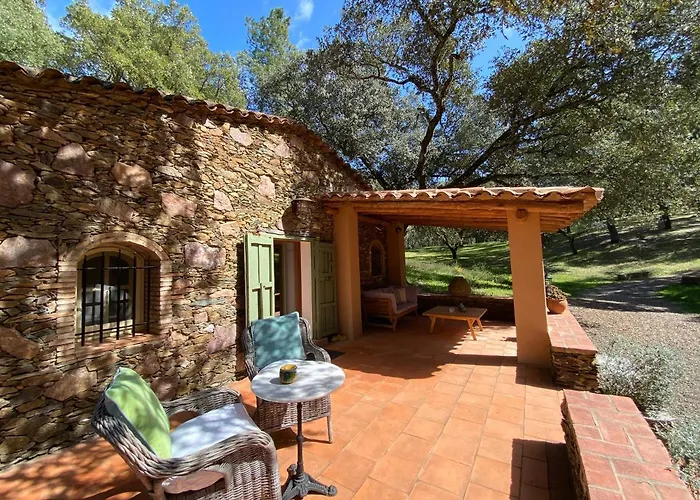 Valle del Arroyo Casas Rurales - B&B - Solo adultos