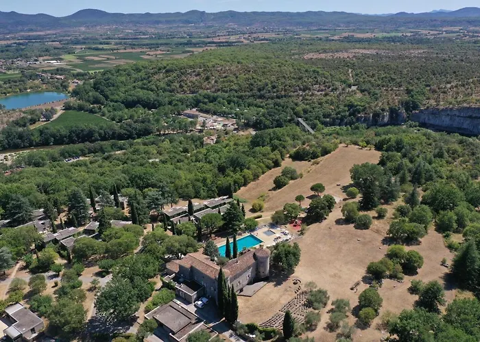 Residence Vacances Bleues Lou Castel Berrias-et-Casteljau