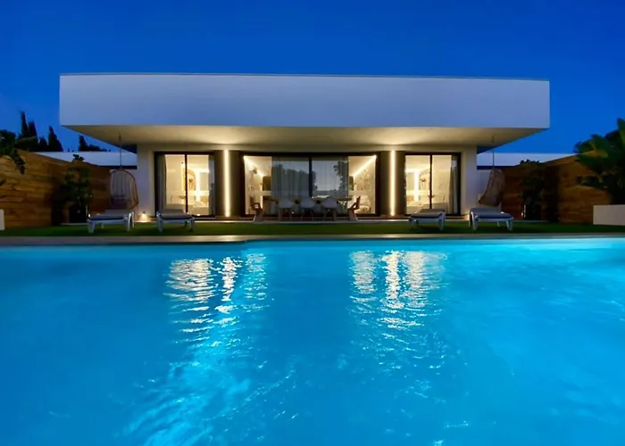 Vista Lago Ville