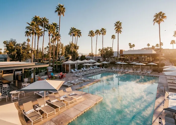 Scottsdale Hotels With Pool