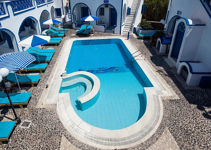 Roula Villa Studios & Apartments