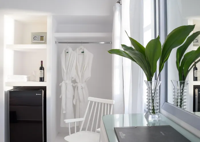 Maison Des Lys - Luxury Suites Akrotírion