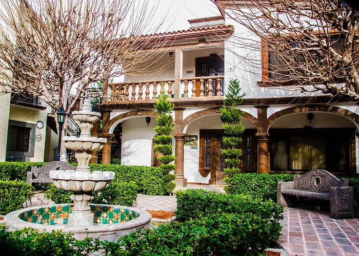 Hotel Suites El Paseo