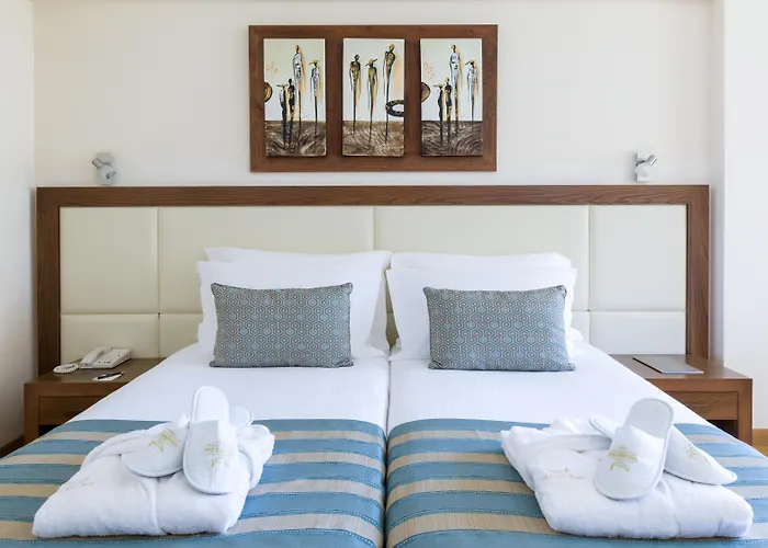 Golden Bay Beach Hotel Larnaka