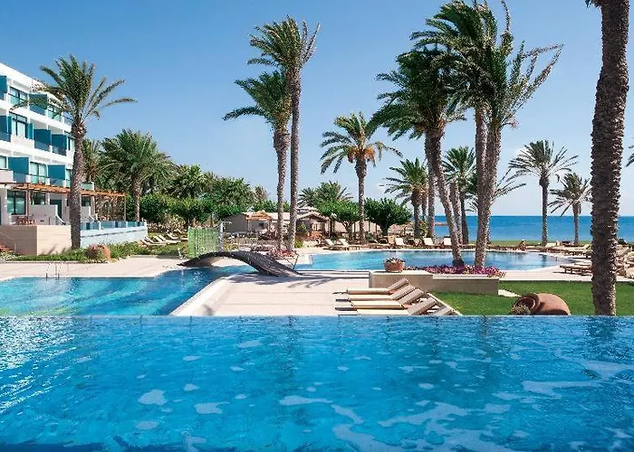 Constantinou Bros Asimina Suites Hotel (Adults Only)