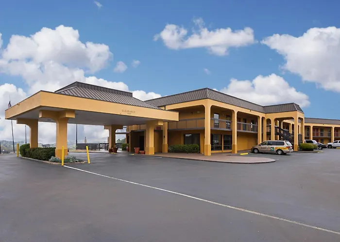 Quality Inn Airport - Southeast