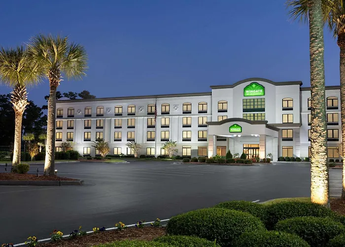 Wingate By Wyndham Wilmington Hotel