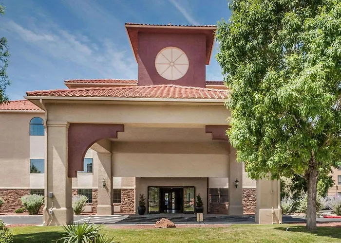 Quality Inn & Suites Albuquerque West