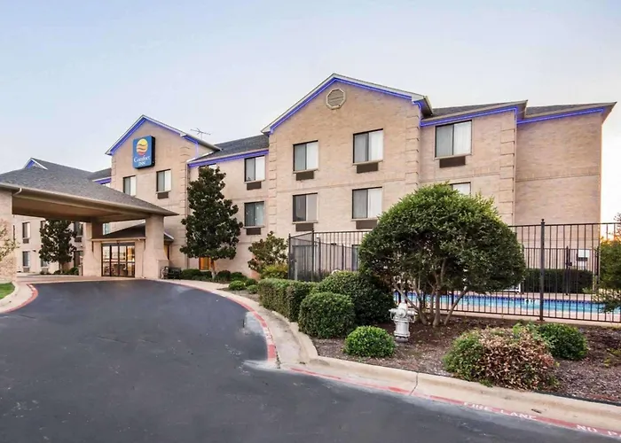 Comfort Inn & Suites Mansfield