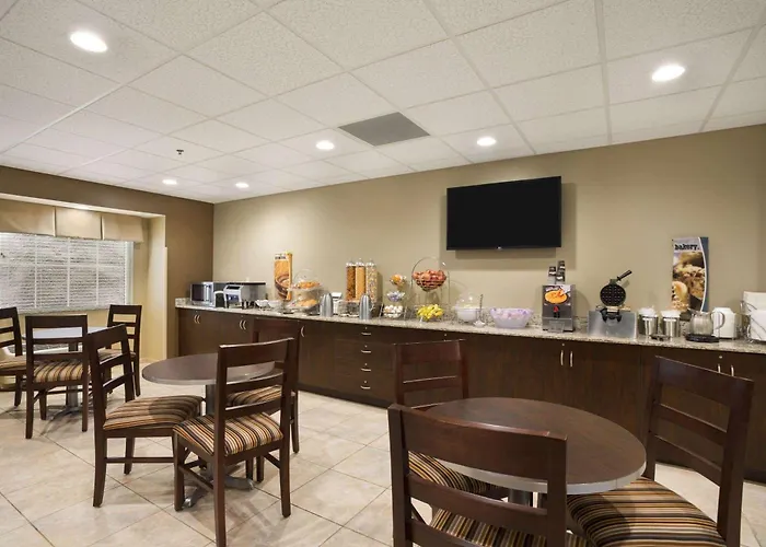 Microtel Inn & Suites By Wyndham Cambridge