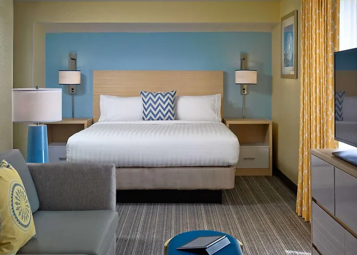 Sonesta Simply Suites Cleveland Airport