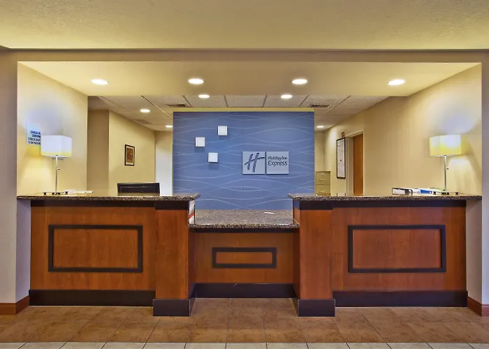Holiday Inn Express & Suites East Lansing By Ihg
