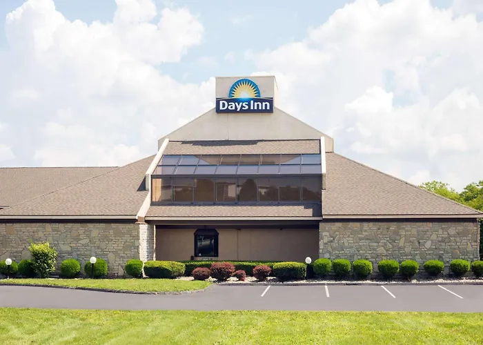 Days Inn By Wyndham Maumee/Toledo