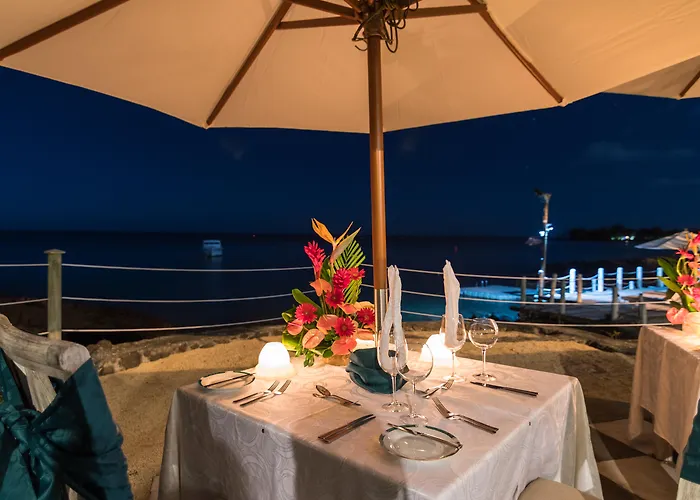Hibiscus Boutique Hotel Pereybere Beach