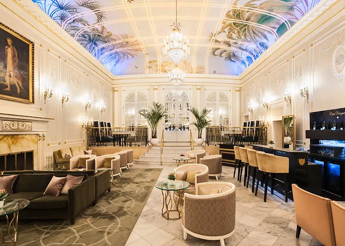 The Ritz-Carlton, Montreal