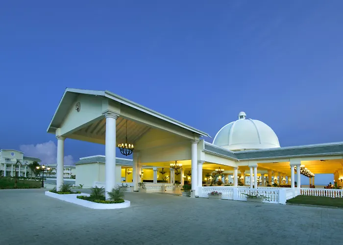 Grand Palladium Lady Hamilton Resort & Spa Lucea