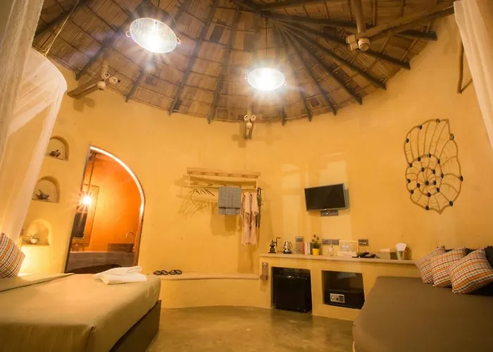 The Mud - Eco Hotel