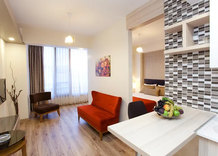 La Flora House Hotel