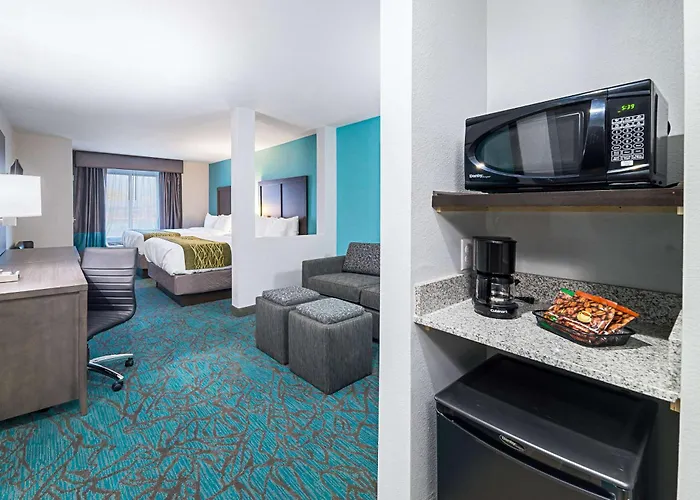 Comfort Inn & Suites Oklahoma City Near Bricktown