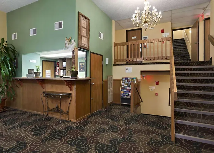 Super 8 By Wyndham Russellville