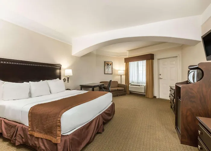 Galveston Hotels With Pool