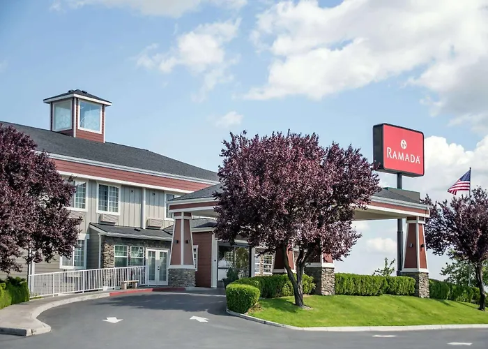 Ramada By Wyndham Moses Lake