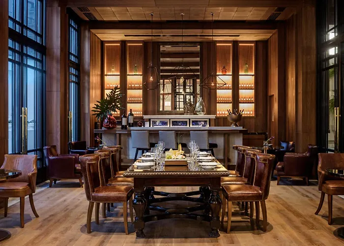 Alvear Icon Hotel
