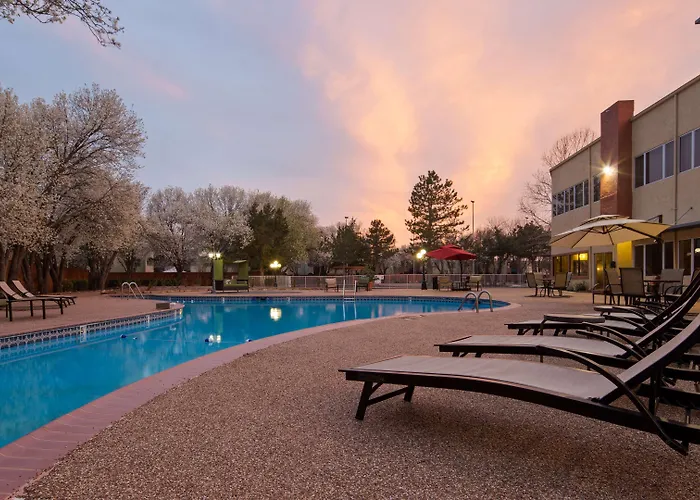Comancheria Hotel & Convention Center