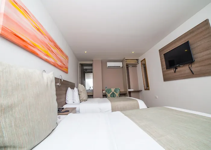 Hotel 1525 By Geh Suites