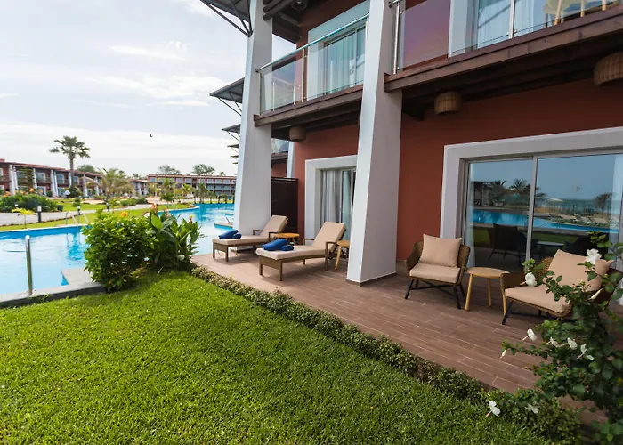 African Princess Beach Hotel