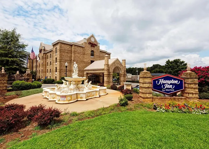Hampton Inn Newberry Opera House