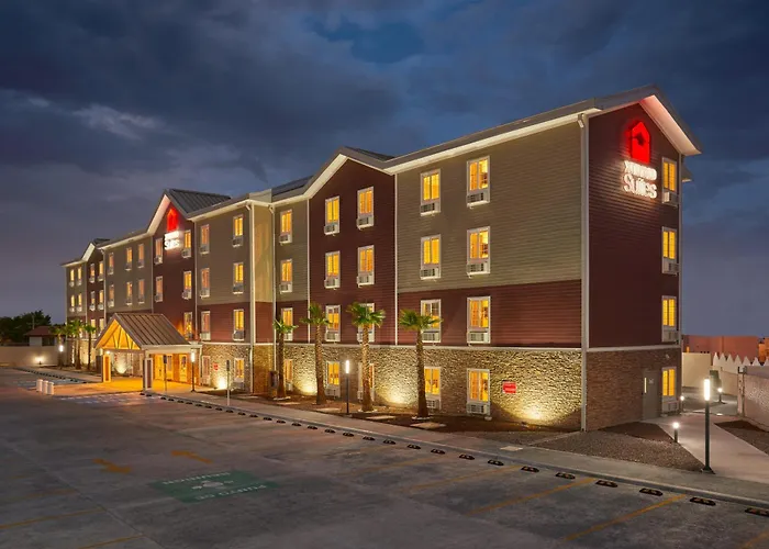 Extended Suites Saltillo Galerías