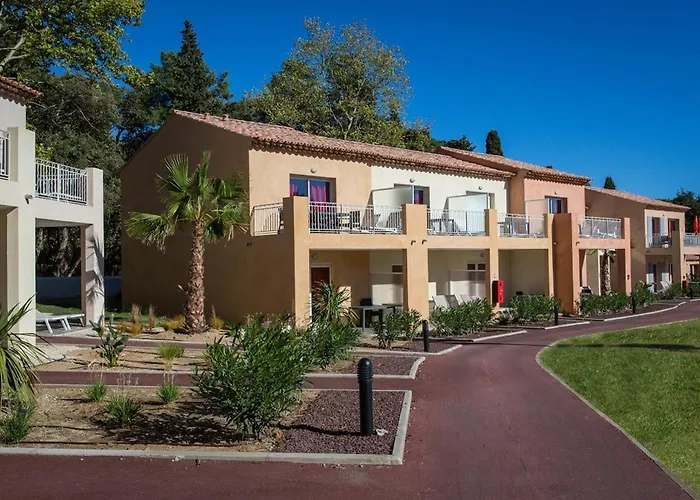 SOWELL RESIDENCES Les Perles de Saint Tropez Grimaud