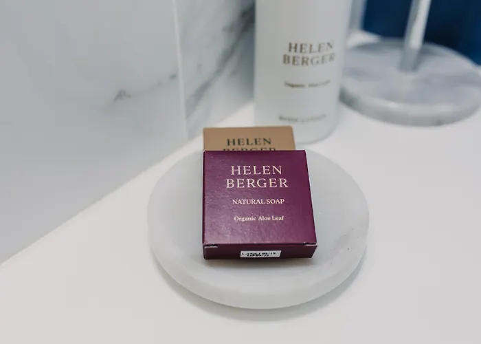 Room Mate Collection Helen Berger