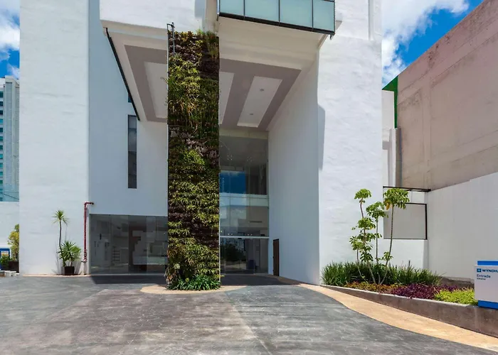 Wyndham Puebla Angelopolis