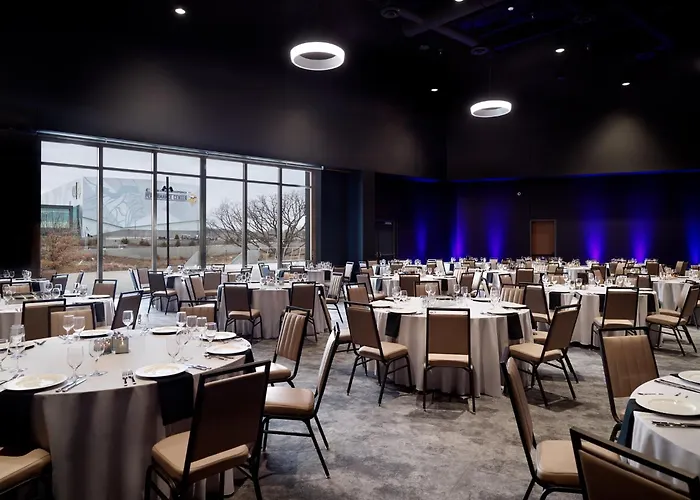Omni Viking Lakes Eagan