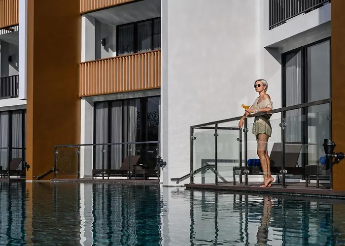 Isanook Resort & Suites Hua Hin