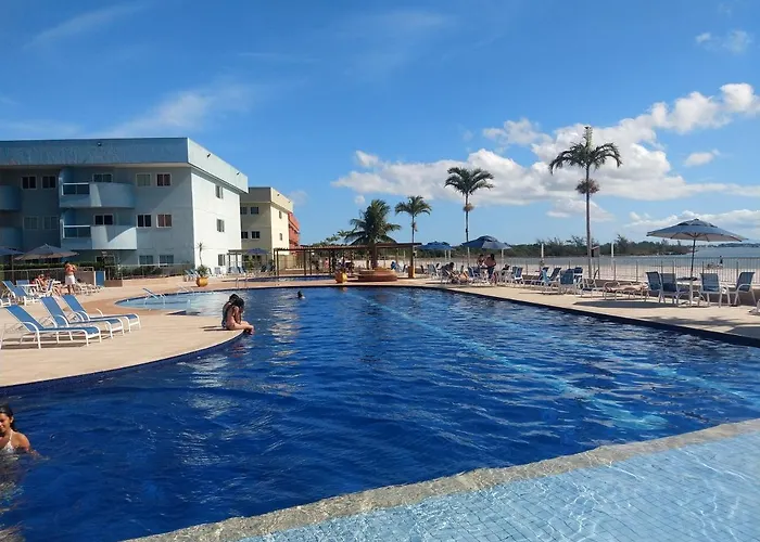 Apartamento no Golden Lake - pé na areia, agua de côco e cervejinha Arraial do Cabo