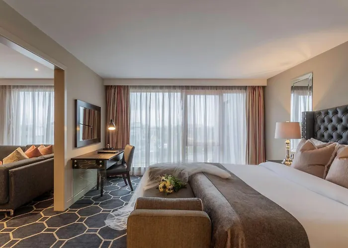 Athlone Springs Hotel