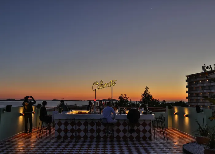 Hotel Cubanito Ibiza (Adults Only) à Sant Antoni de Portmany