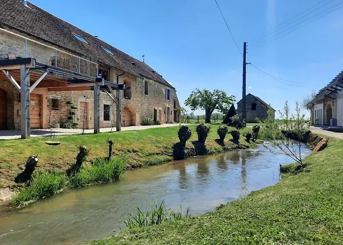 Hotel Domaine du moulin de Jeanne à Courlaoux