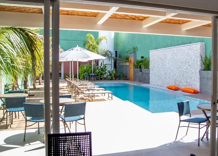 Lirio D'Água Hotel