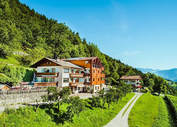 Gasthof Hotel Woehrmaurer