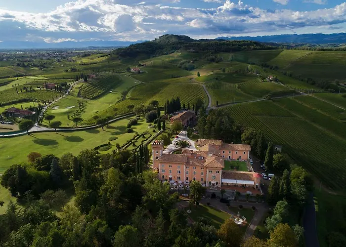 Castello Di Spessa - Residenze D'Epoca
