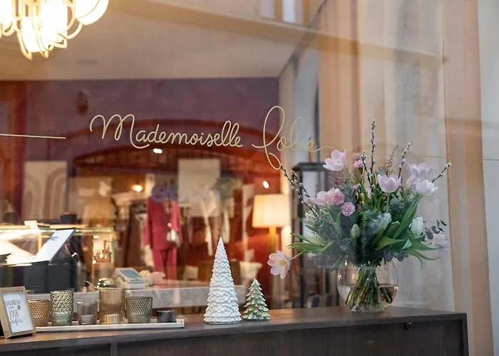 Petit Hôtel Confidentiel Chambéry